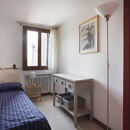 Stefano 4 - Locappart Βενετία